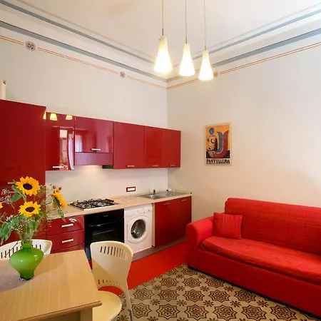 The Flowered Courtyard Srl Apartamento *